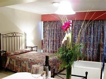 Garden All Suites Mendoza